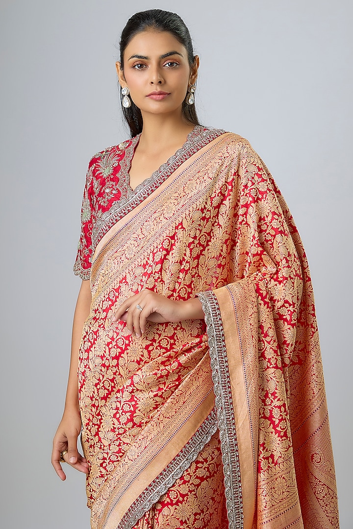 Red Banarasi Zardozi Embroidered Bridal Saree Set by Jayanti Reddy at Pernia's Pop Up Shop