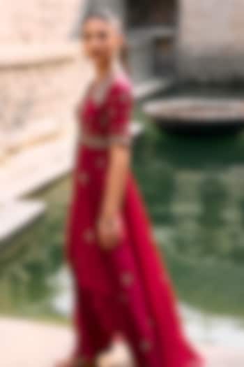 Pink Silk Zardosi Embroidered High-Low Bridal Anarkali Set by Jayanti Reddy at Pernia's Pop Up Shop
