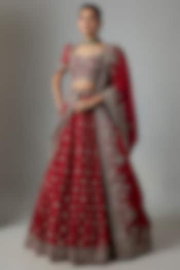 Red Raw Silk Hand Embroidered Bridal Bridal Lehenga Set by Jayanti Reddy at Pernia's Pop Up Shop