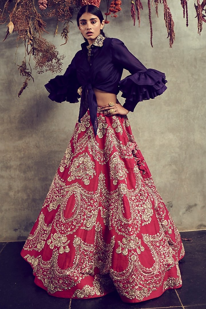 Red Raw Silk Embroidered Bridal Lehenga Set by Jayanti Reddy at Pernia's Pop Up Shop