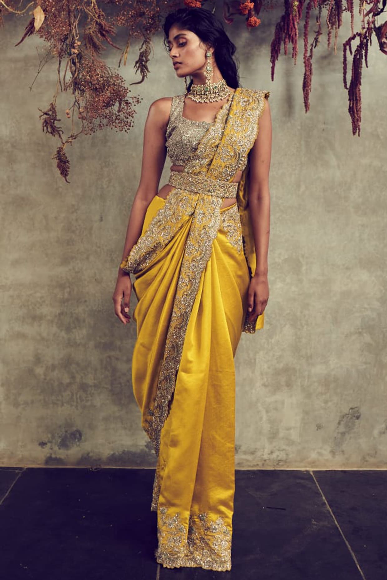 Ditch the Boring Saree Draping with These Stunning New Saree Styles | KALKI  Fashion Blog