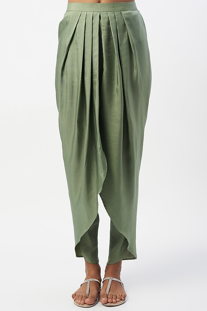 Olive Green Embroidered Cape Set by Jayanti Reddy at Pernia's Pop Up Shop