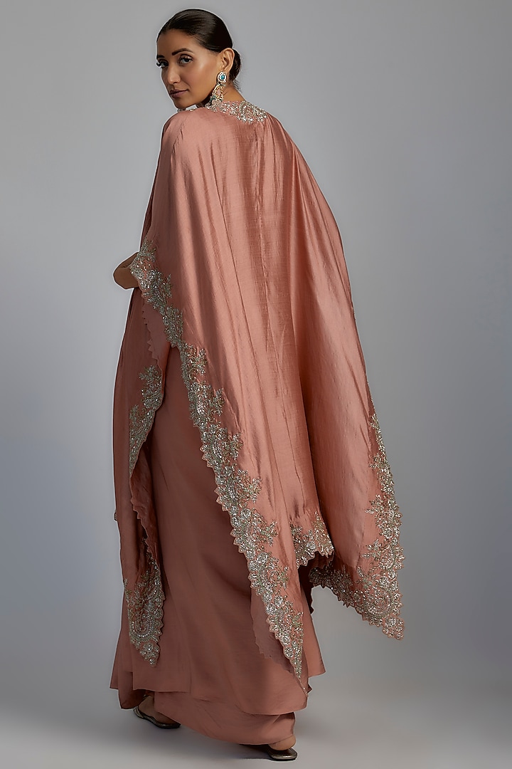 Peach Silk Embroidered Cape Set by Jayanti Reddy at Pernia's Pop Up Shop