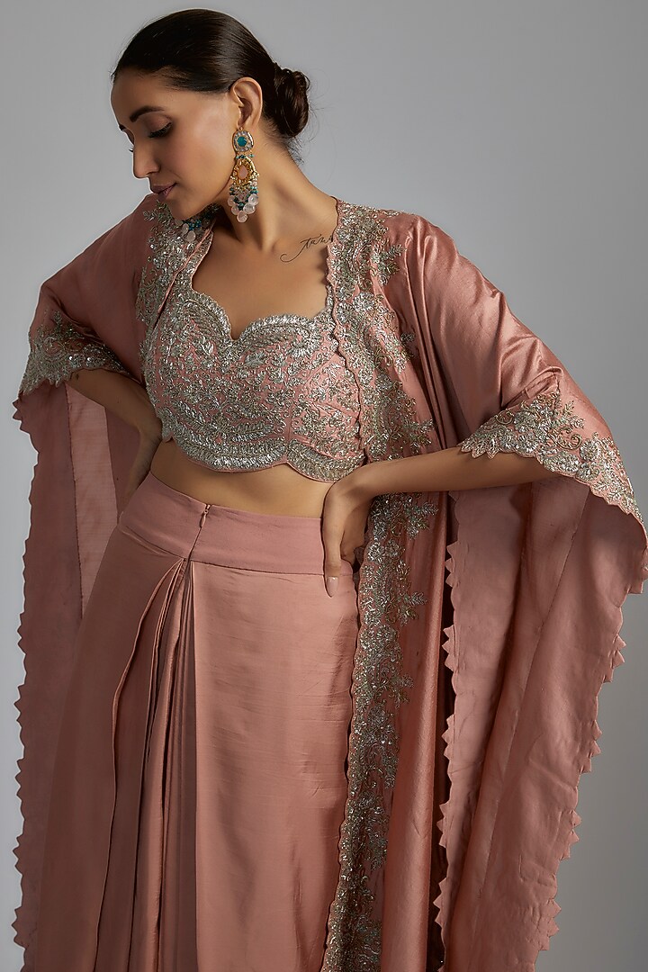 Peach Silk Embroidered Cape Set by Jayanti Reddy at Pernia's Pop Up Shop