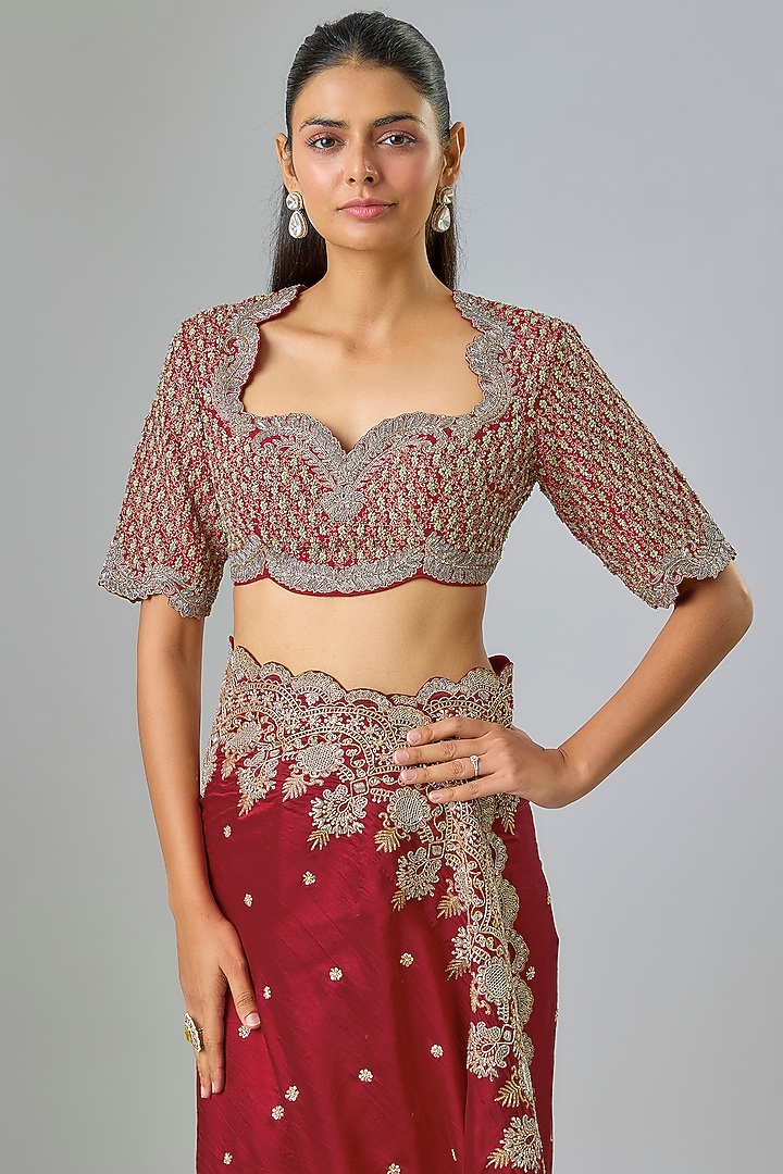 Red Silk Zardosi Embroidered Bridal Saree Set by Jayanti Reddy at Pernia's Pop Up Shop