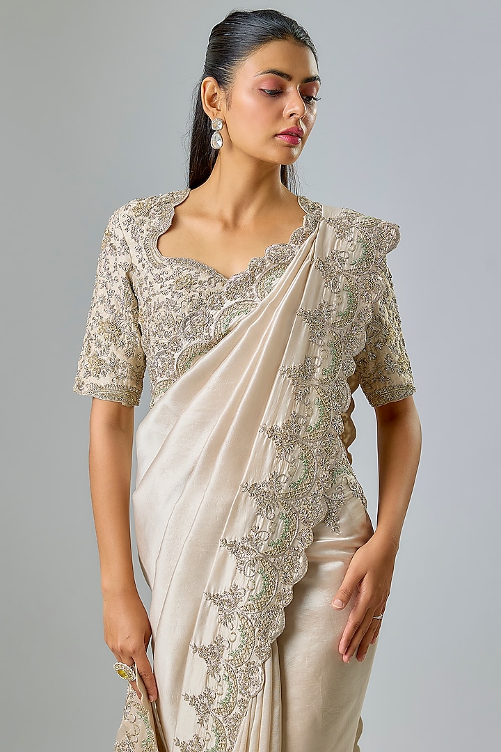 Ivory Silk Zardosi Embroidered Bridal Saree Set by Jayanti Reddy at Pernia's Pop Up Shop