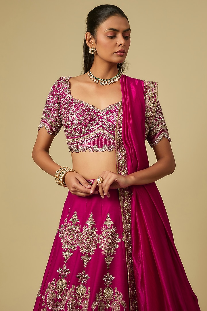 Rani Pink Raw Silk Zardosi Embroidered Bridal Lehenga Set by Jayanti Reddy at Pernia's Pop Up Shop