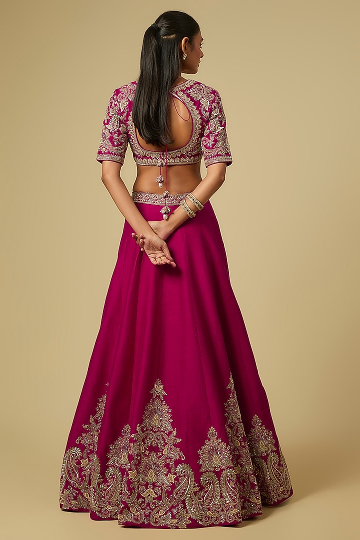 Rani Pink Raw Silk Bridal Lehenga Set by Jayanti Reddy at Pernia's Pop Up Shop