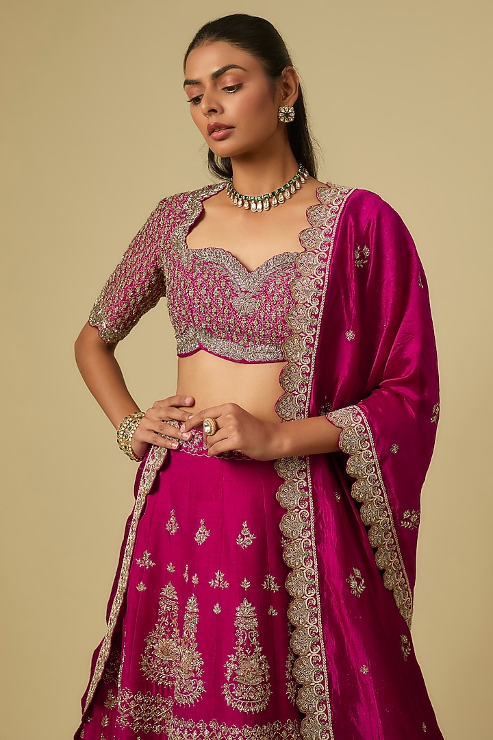 Rani Pink Raw Silk Zardosi Embroidered Bridal Lehenga Set by Jayanti Reddy at Pernia's Pop Up Shop