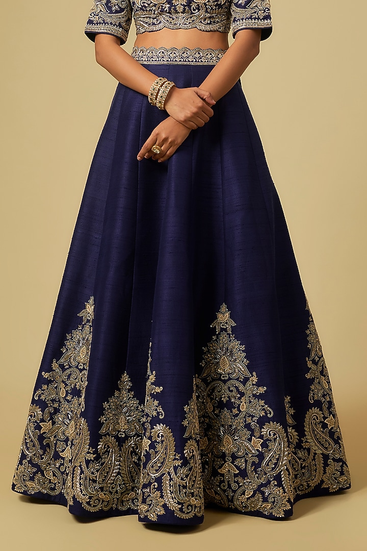 Purple Raw Silk Zardosi Embroidered Bridal Lehenga Set by Jayanti Reddy at Pernia's Pop Up Shop