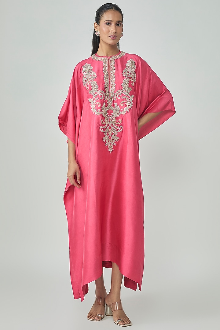 Coral Pink Silk Aari Work Kaftan by Jayanti Reddy at Pernia's Pop Up Shop