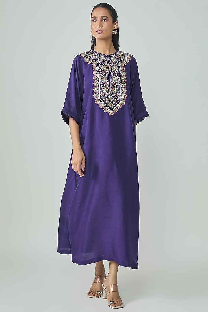 Purple Silk Zardosi Work Kaftan by Jayanti Reddy at Pernia's Pop Up Shop