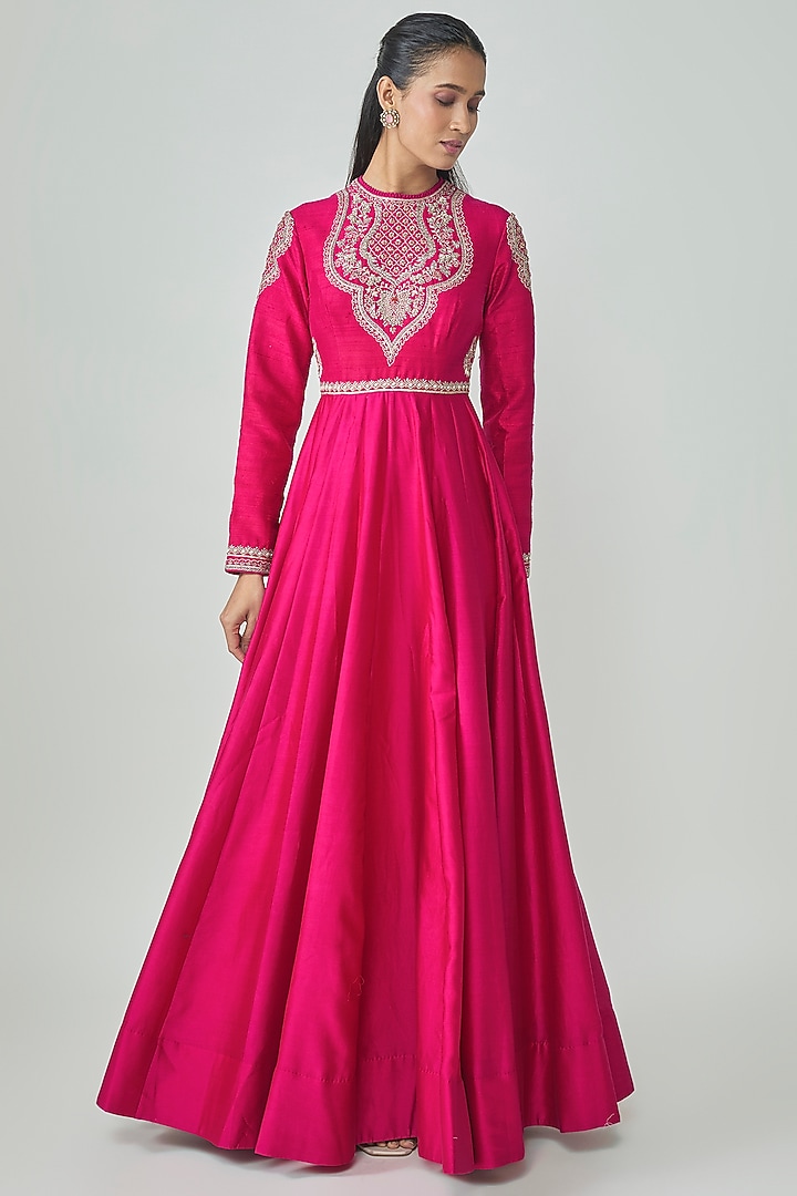 Rani Pink Silk Zardosi Work Wedding Anarkali by Jayanti Reddy at Pernia's Pop Up Shop
