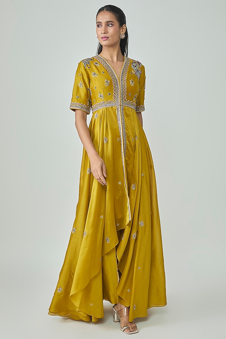 Golden Yellow Silk Zardosi Work Bridal Anarkali Set by Jayanti Reddy at Pernia's Pop Up Shop
