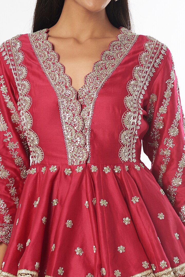 Fuchsia Silk Dhoti Set by Jayanti Reddy at Pernia's Pop Up Shop