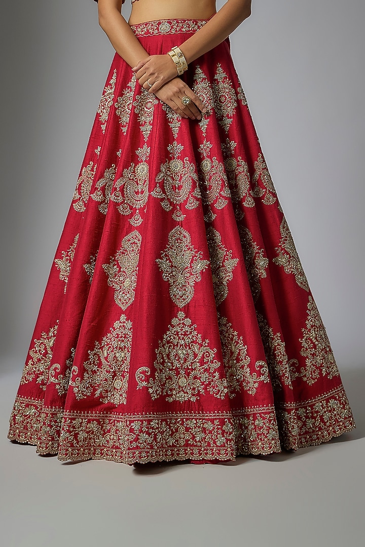 Red Raw Silk Zardosi Embroidered Bridal Lehenga Set by Jayanti Reddy at Pernia's Pop Up Shop