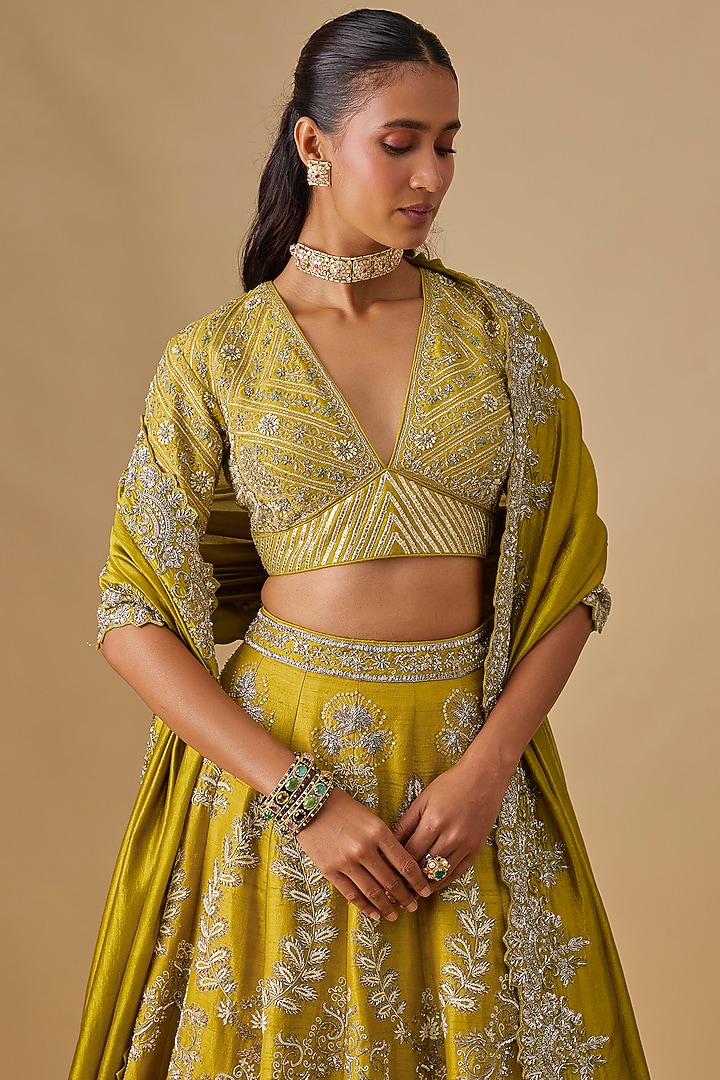 Mustard Raw Silk Zardosi Embroidered Bridal Lehenga Set by Jayanti Reddy at Pernia's Pop Up Shop