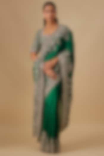 Green Silk Zardosi Embroidered Bridal Saree Set by Jayanti Reddy at Pernia's Pop Up Shop