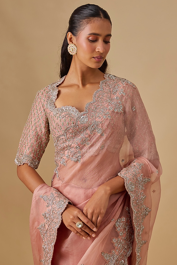Peach Silk Zardosi Embroidered Bridal Saree Set by Jayanti Reddy at Pernia's Pop Up Shop