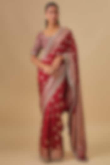 Red Banarasi Silk Zardosi Embroidered Bridal Saree Set by Jayanti Reddy at Pernia's Pop Up Shop