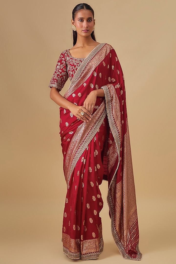 Red Banarasi Silk Zardosi Embroidered Bridal Saree Set by Jayanti Reddy at Pernia's Pop Up Shop
