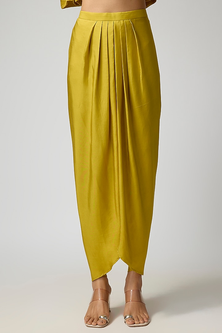 Mustard Silk Zardosi Embroidered Wedding Anarkali Set by Jayanti Reddy at Pernia's Pop Up Shop