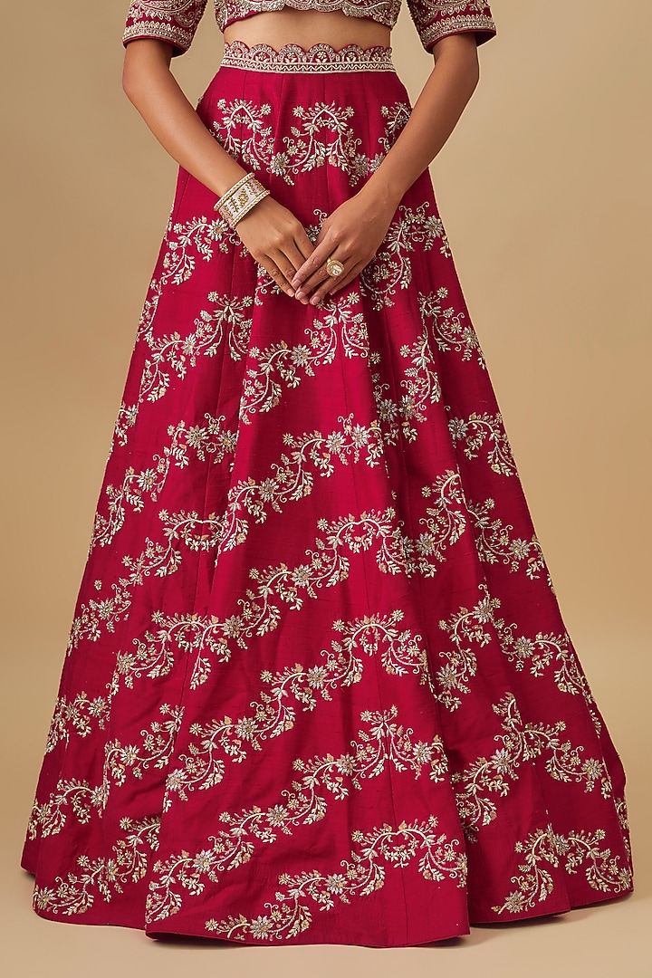 Red Raw Silk Zardosi Embroidered Bridal Lehenga Set by Jayanti Reddy at Pernia's Pop Up Shop