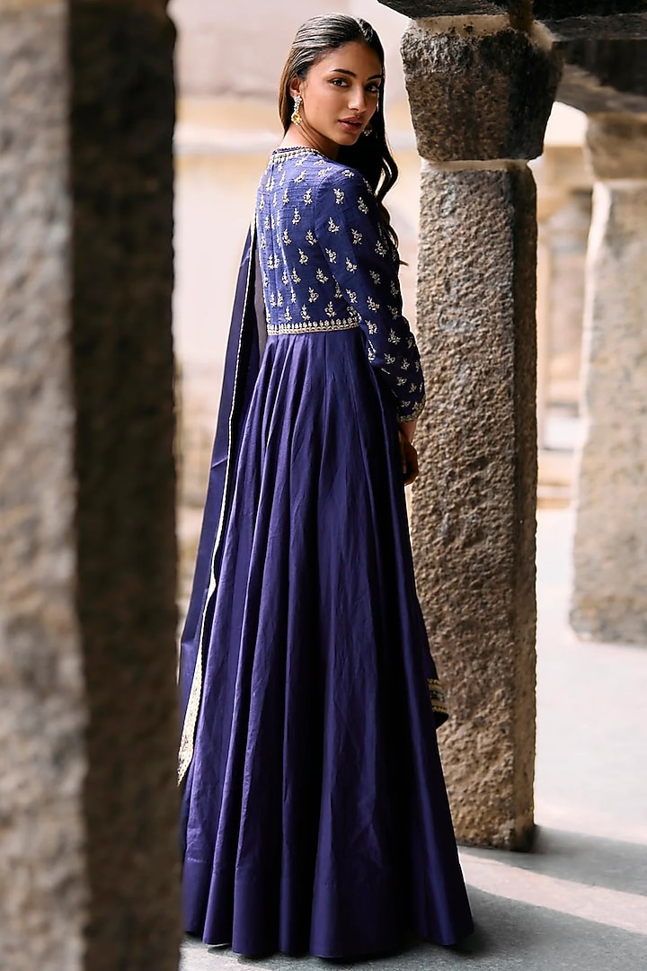 Purple Raw Silk Zardosi Embroidered Bridal Anarkali Set by Jayanti Reddy at Pernia's Pop Up Shop