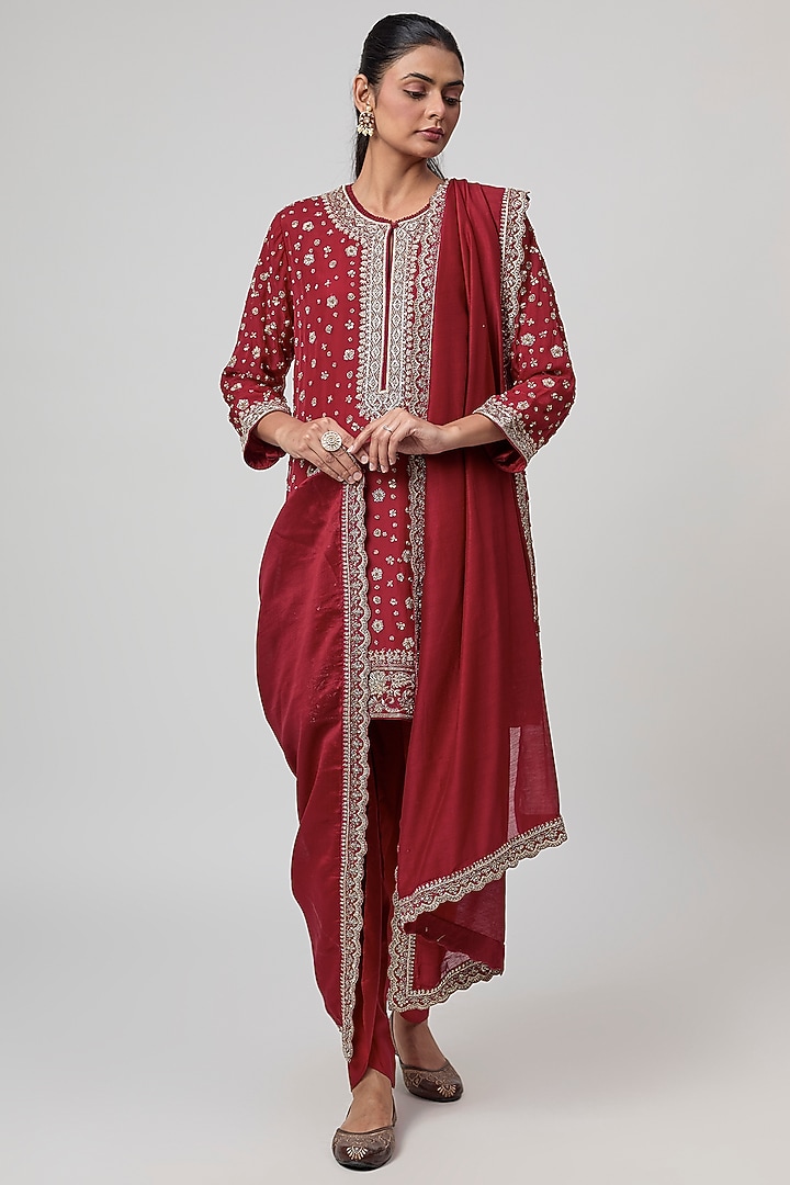 Red Silk Zardosi Work Kurta Set by Jayanti Reddy at Pernia's Pop Up Shop