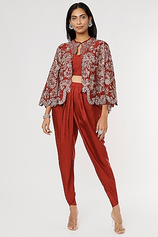 Maroon Silk Dhoti Set With Cape by Jayanti Reddy