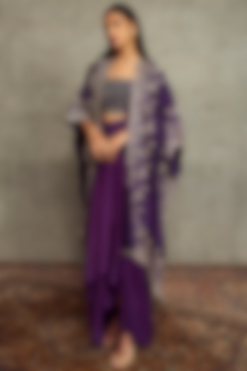 Purple Embroidered Cape Set by Jayanti Reddy at Pernia's Pop Up Shop