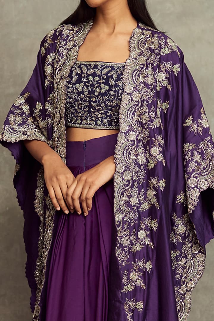 Purple Embroidered Cape Set by Jayanti Reddy at Pernia's Pop Up Shop