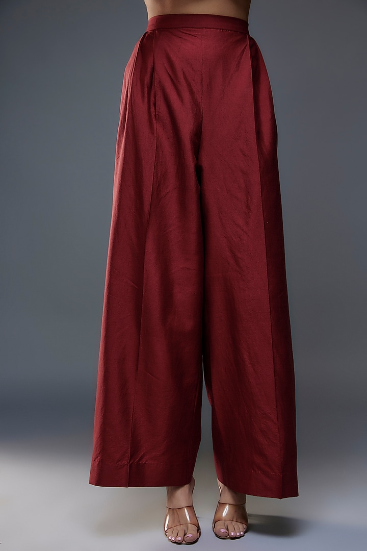 Red Silk Zari Embroidered Kaftan Set by Jayanti Reddy at Pernia's Pop Up Shop