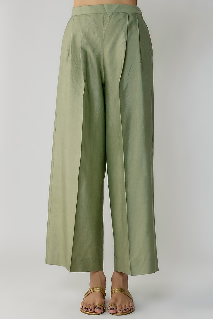 Green Silk Zari Embroidered Kaftan Set by Jayanti Reddy at Pernia's Pop Up Shop