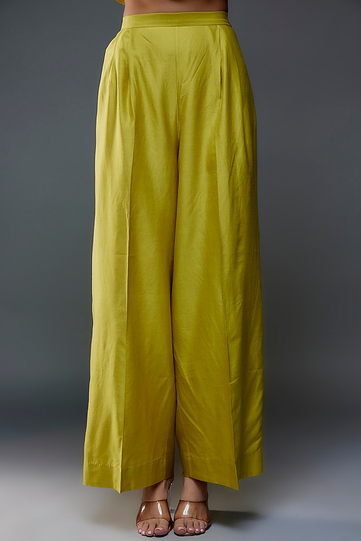 Lime Green Silk Zari Embroidered Kaftan Set by Jayanti Reddy at Pernia's Pop Up Shop