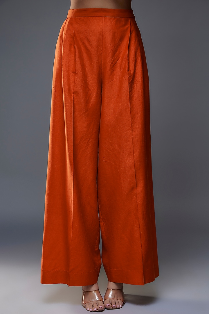 Rust Silk Zari Embroidered Kaftan Set by Jayanti Reddy at Pernia's Pop Up Shop