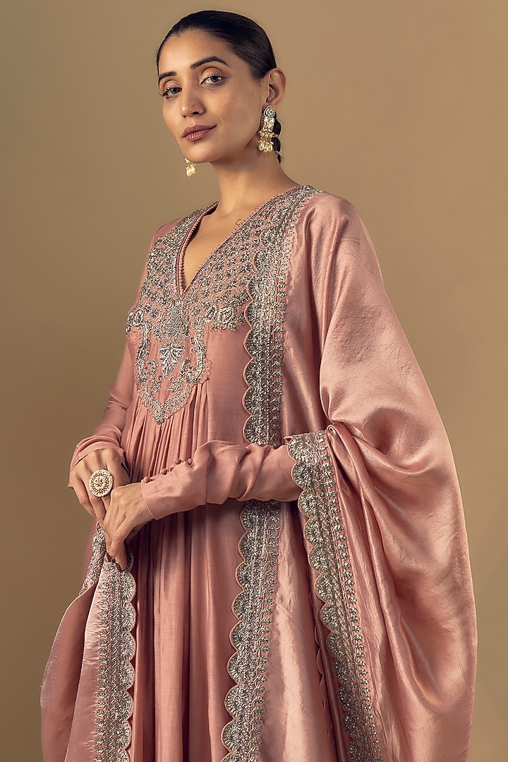 Peach Silk Zari Embroidered Bridal Anarkali Set by Jayanti Reddy at Pernia's Pop Up Shop