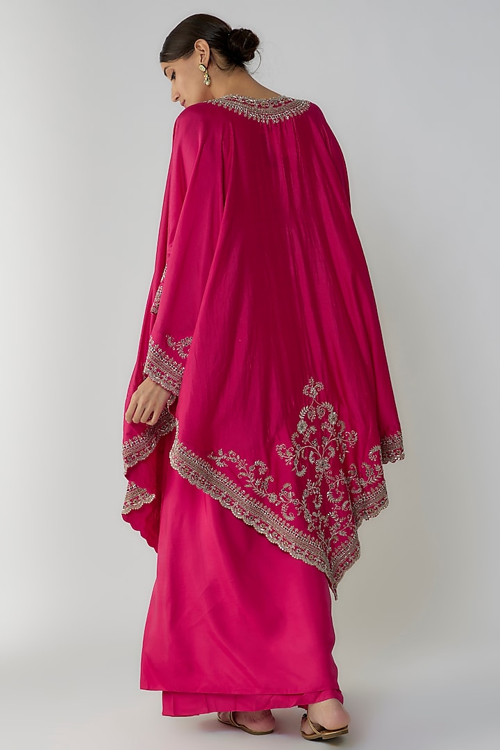 Pink Silk Zari Embroidered Cape Set by Jayanti Reddy at Pernia's Pop Up Shop