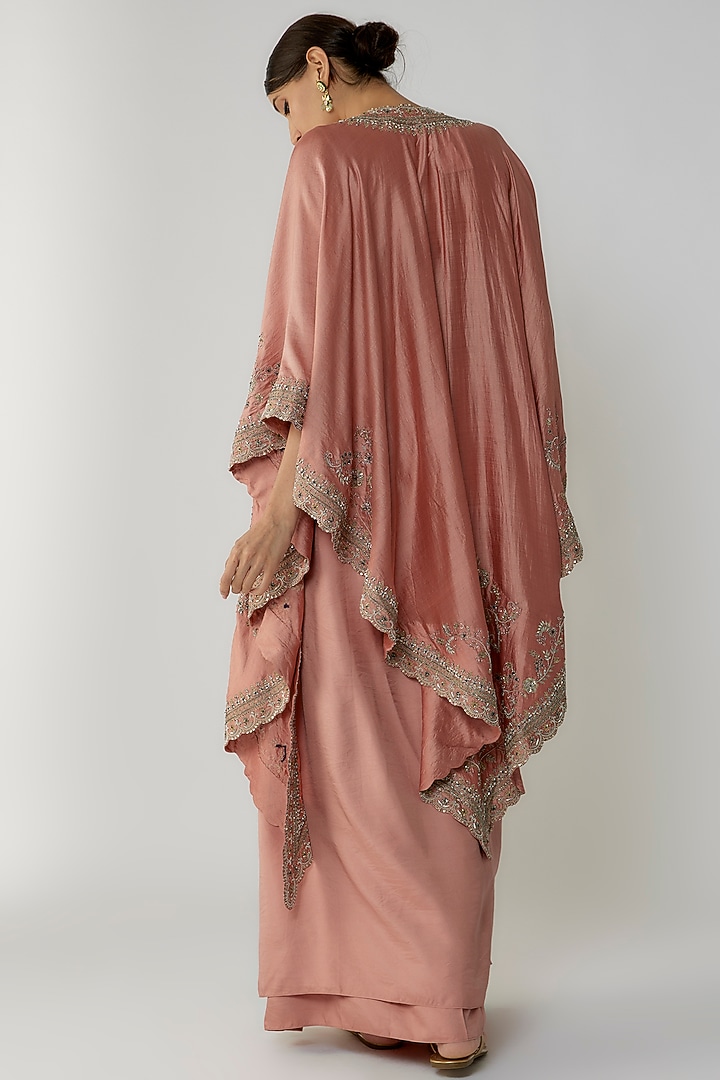 Peach Silk Zari Embroidered Cape Set by Jayanti Reddy at Pernia's Pop Up Shop