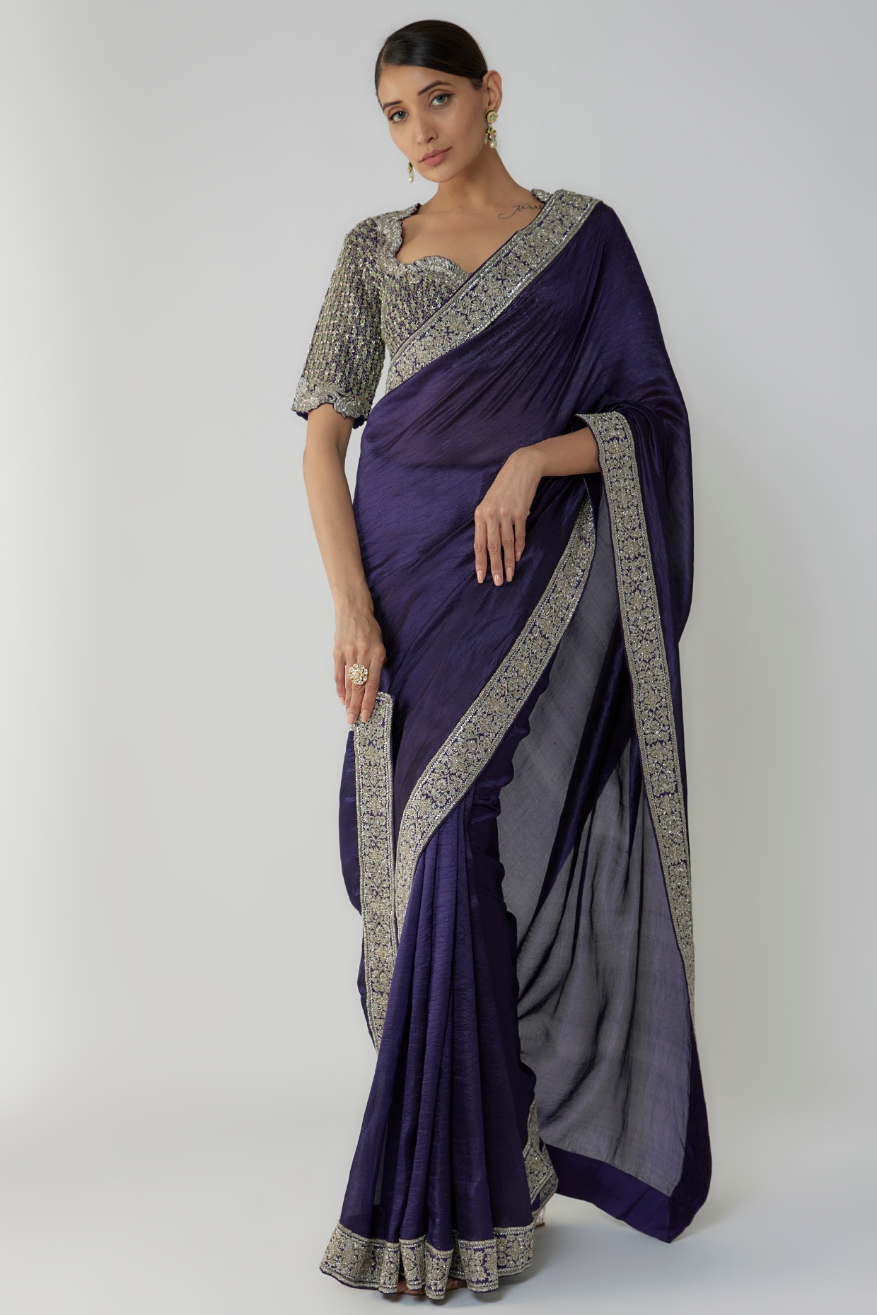 Jayanti Reddy on Instagram: “Jayanti Reddy Couture | Winter 2019 . . .  #Winter2019 #C… | Traditional indian outfits, Indian wedding outfits,  Designer dresses indian