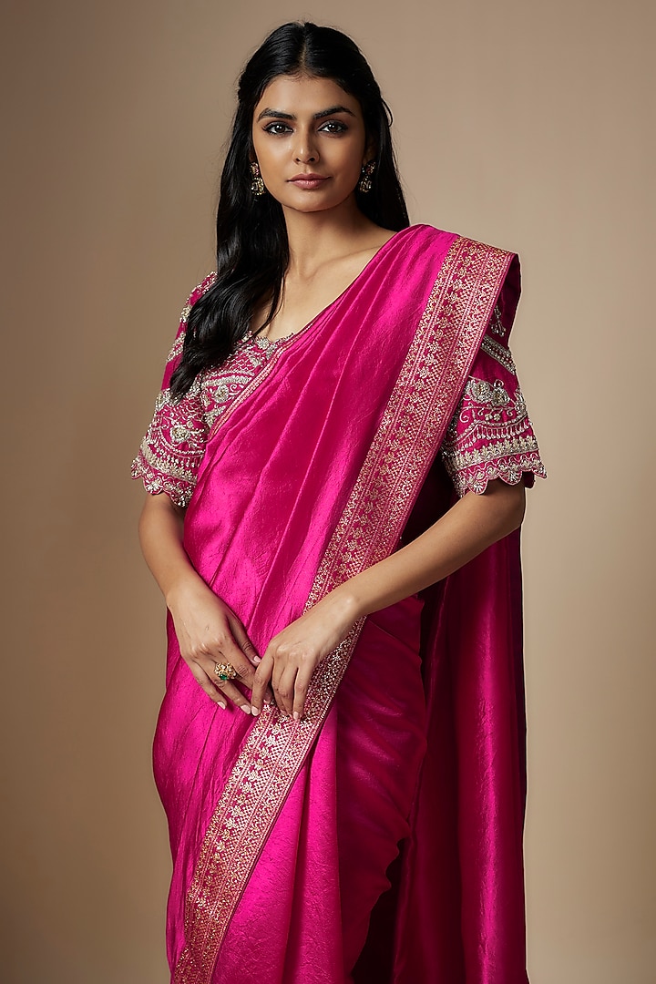 Pink Silk Zari Embroidered Reception Saree Set by Jayanti Reddy at Pernia's Pop Up Shop