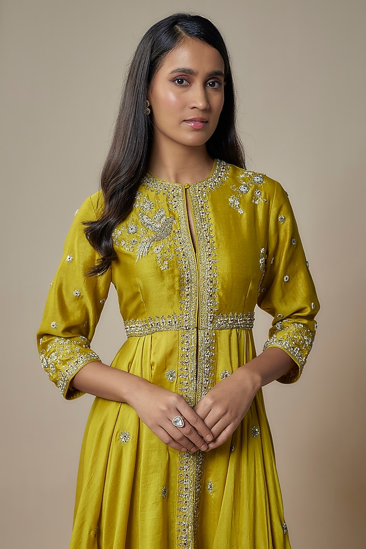 Mustard Silk Zari Embroidered Bridal Anarkali Set by Jayanti Reddy at Pernia's Pop Up Shop