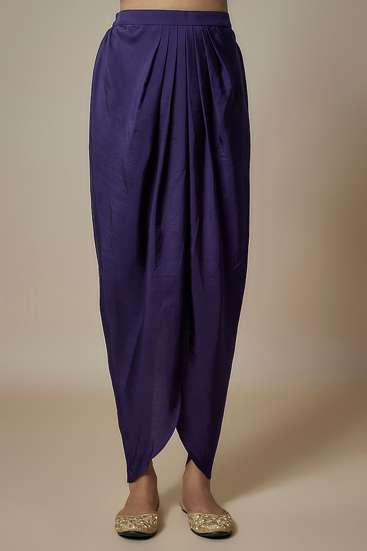 Purple Silk Embroidered Kurta Set by Jayanti Reddy at Pernia's Pop Up Shop
