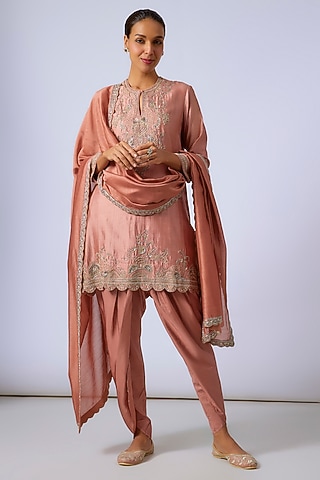 Peach Silk Zardosi Embroidered Tunic Set by Jayanti Reddy