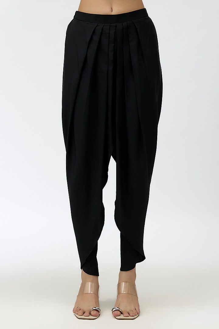Black Silk Zardosi Embroidered Tunic Set by Jayanti Reddy at Pernia's Pop Up Shop