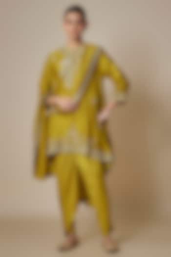 Mustard Yellow Silk Embroidered Tunic Set by Jayanti Reddy at Pernia's Pop Up Shop