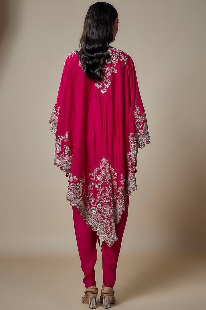 Rani Pink Silk Zari Embroidered Cape Set by Jayanti Reddy at Pernia's Pop Up Shop