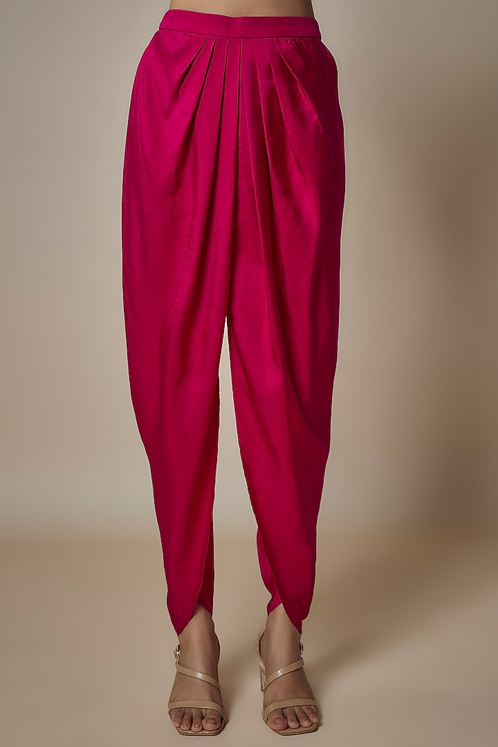 Rani Pink Silk Zari Embroidered Cape Set by Jayanti Reddy at Pernia's Pop Up Shop