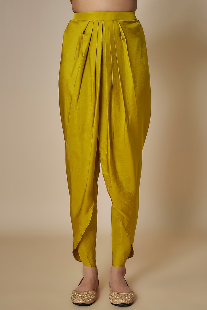 Mustard Silk Zari Embroidered A-Line Kurta Set by Jayanti Reddy at Pernia's Pop Up Shop