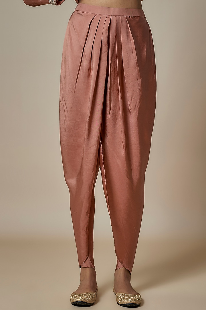 Peach Silk Thread Work Paneled Tunic Set by Jayanti Reddy at Pernia's Pop Up Shop